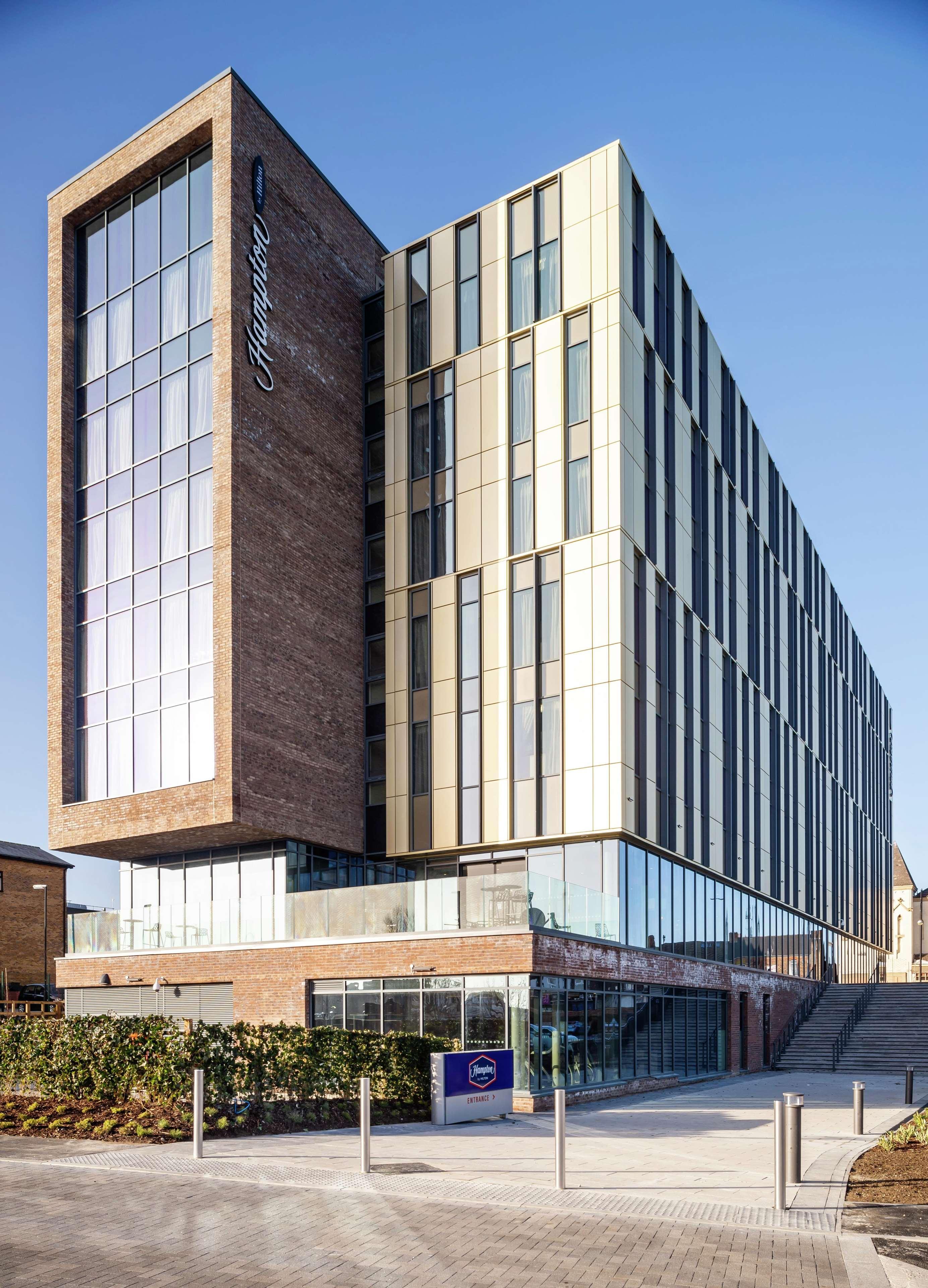 Отель Hampton By Hilton Stockton On Tees Экстерьер фото